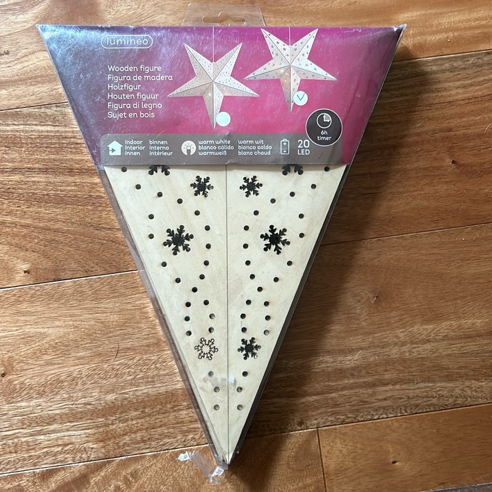 Lumineo Hanging Wooden Star